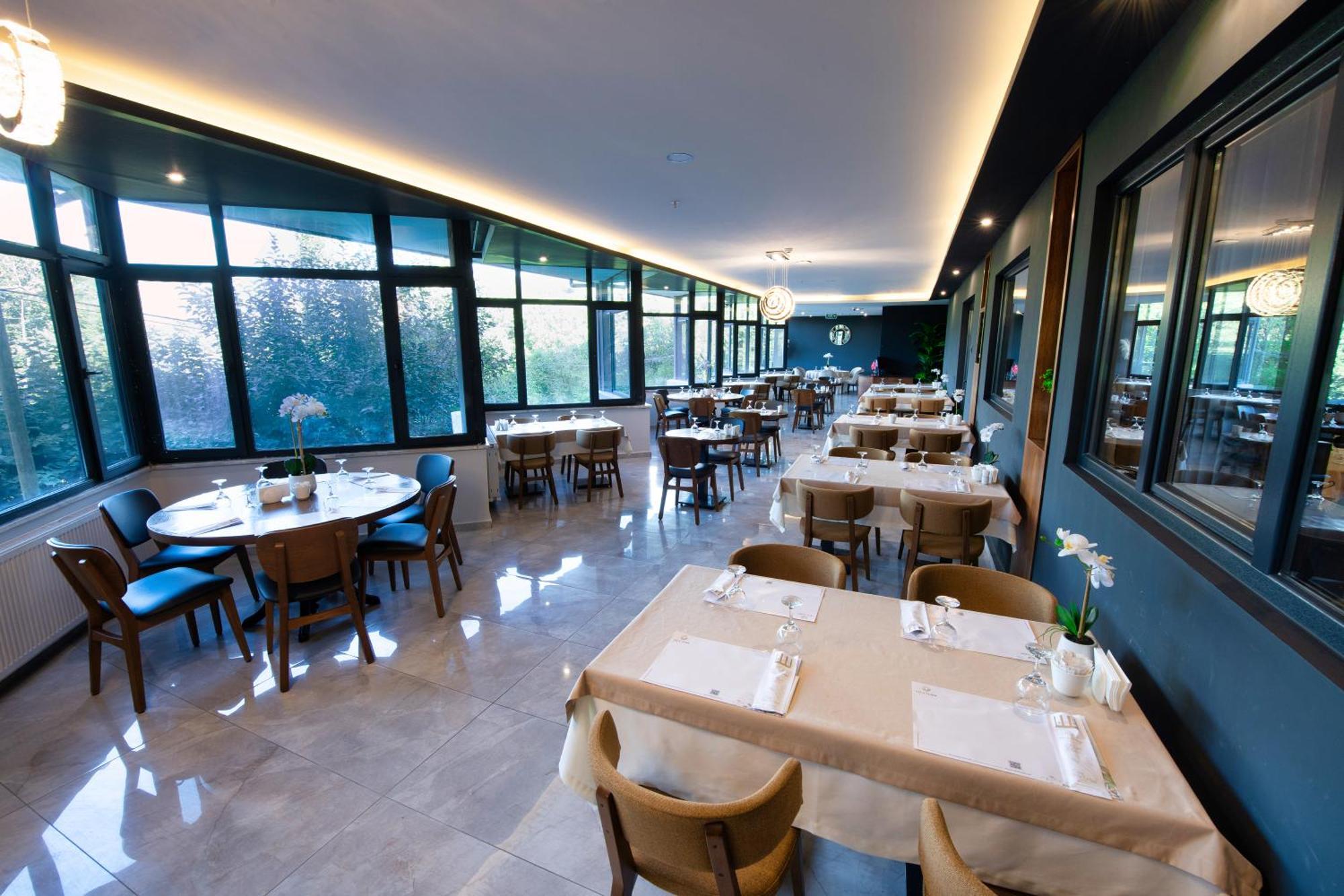Vela Verde Hotel & Spa 얄로바 외부 사진