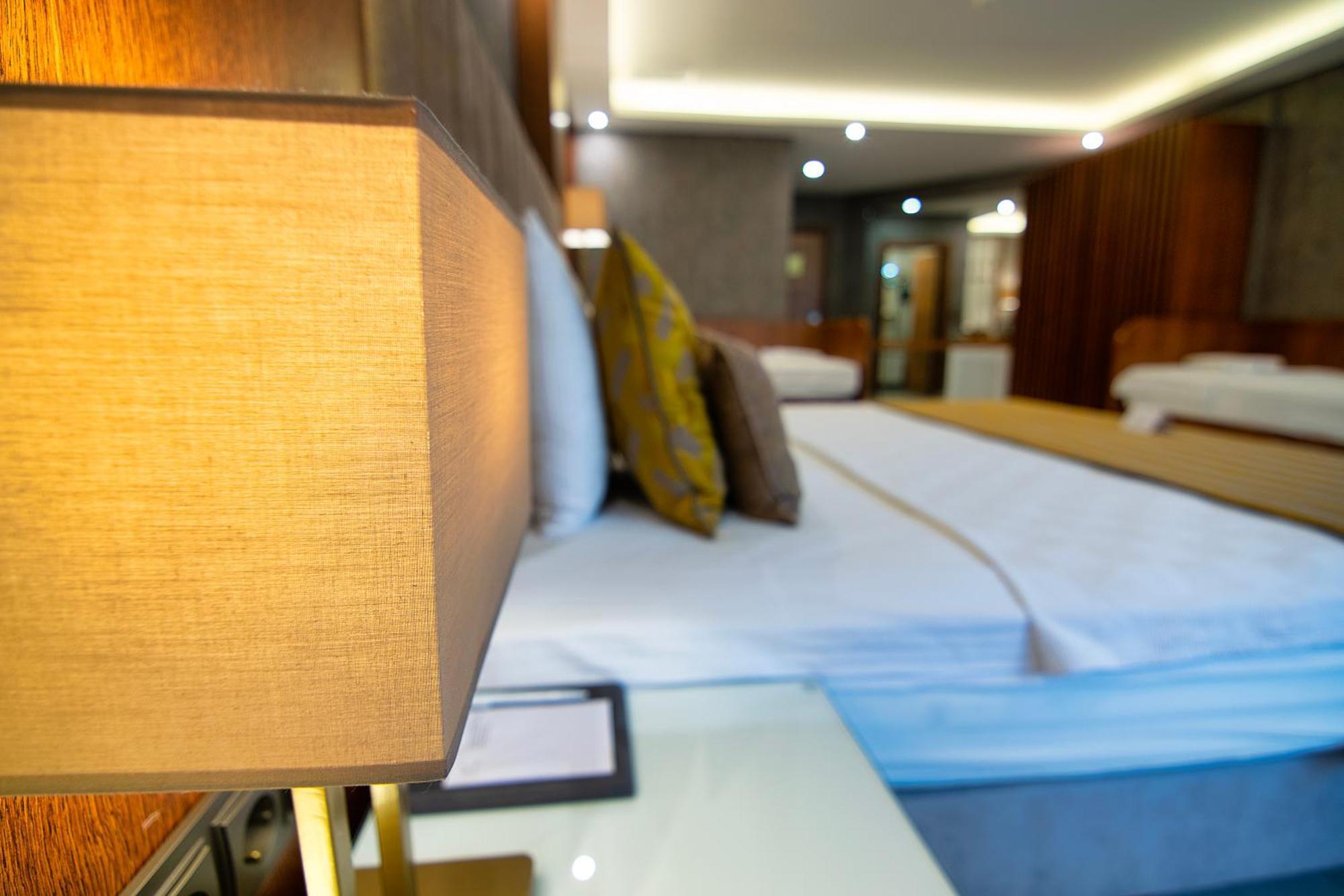 Vela Verde Hotel & Spa 얄로바 외부 사진