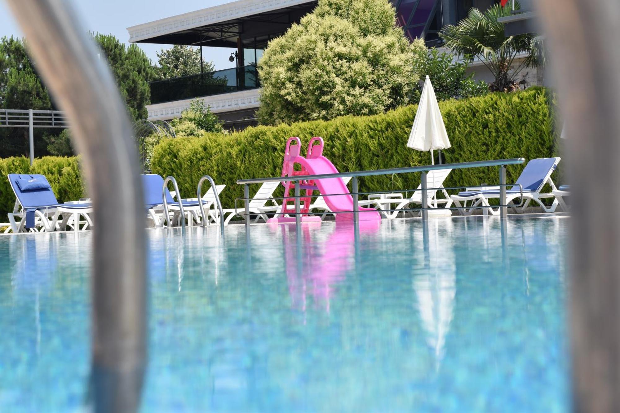 Vela Verde Hotel & Spa 얄로바 외부 사진